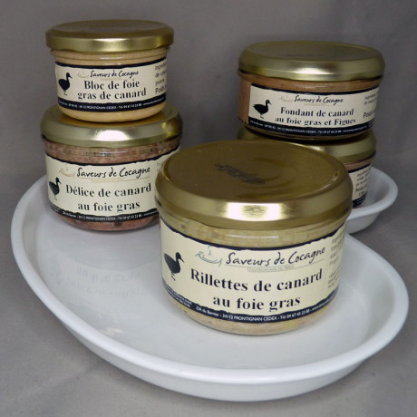 Festive plate around foie gras
